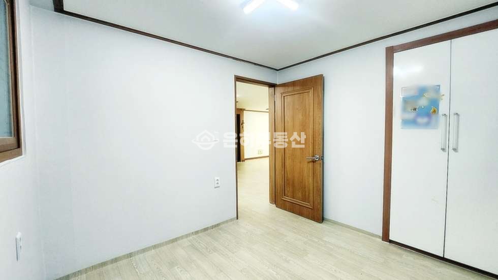 경기 수원장안구 조원동 도배장판함, 사용면적 30평대, 지대높아 2층같은 반지하 월세 매물번호 10179 사진 10