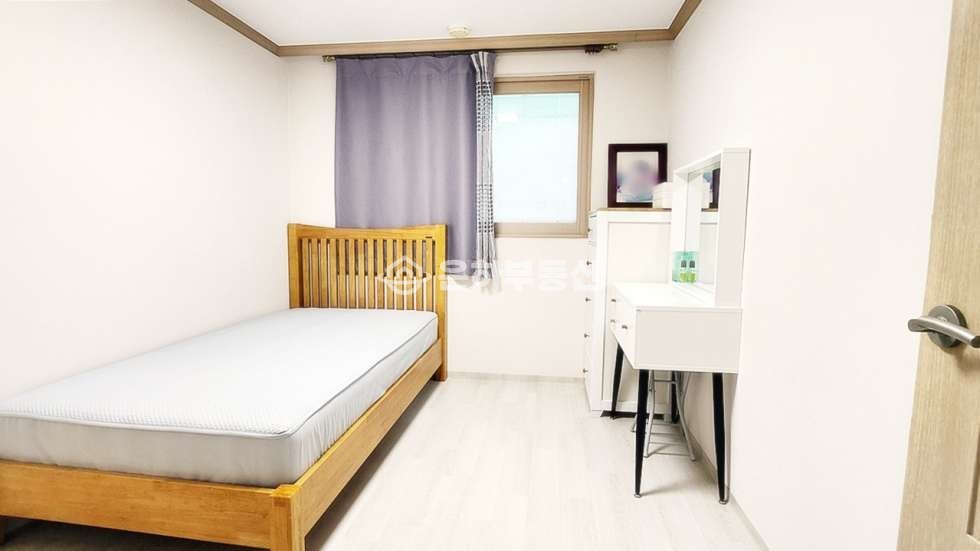 경기 수원장안구 조원동 전용 30평 방3화2 버팀목 가능한 반전세 매물 월세 매물번호 10206 사진 12