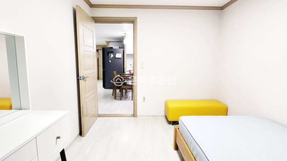 경기 수원장안구 조원동 전용 30평 방3화2 버팀목 가능한 반전세 매물 월세 매물번호 10206 사진 13