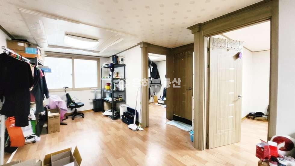 경기 수원장안구 조원동 종합운동장사거리 인근 버팀목,LH가능한 투룸+거실 전세 매물번호 10205 사진 1
