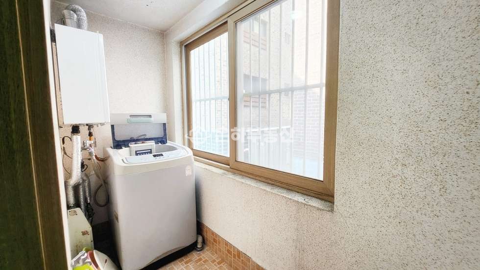 경기 수원장안구 조원동 종합운동장사거리 인근 버팀목,LH가능한 투룸+거실 전세 매물번호 10205 사진 9