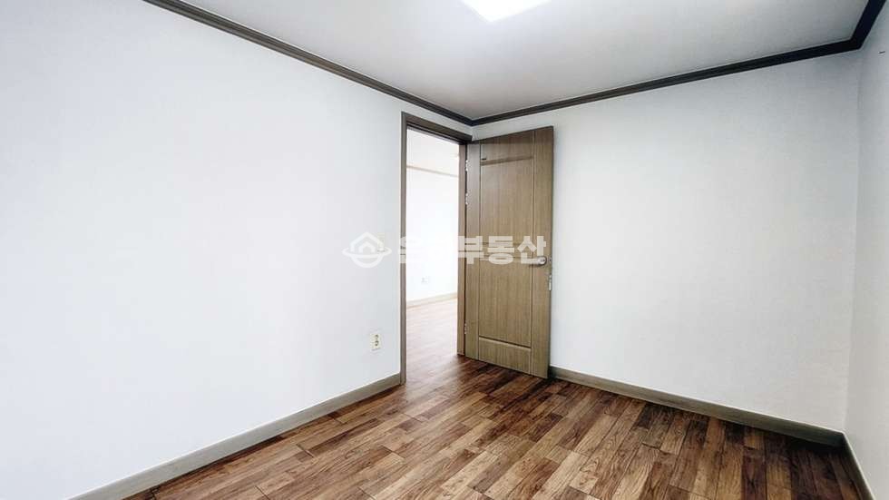 경기 수원장안구 조원동 전용 15p 주차가능, 풀옵션 투룸 1년 계약가능 월세 매물번호 10219 사진 8
