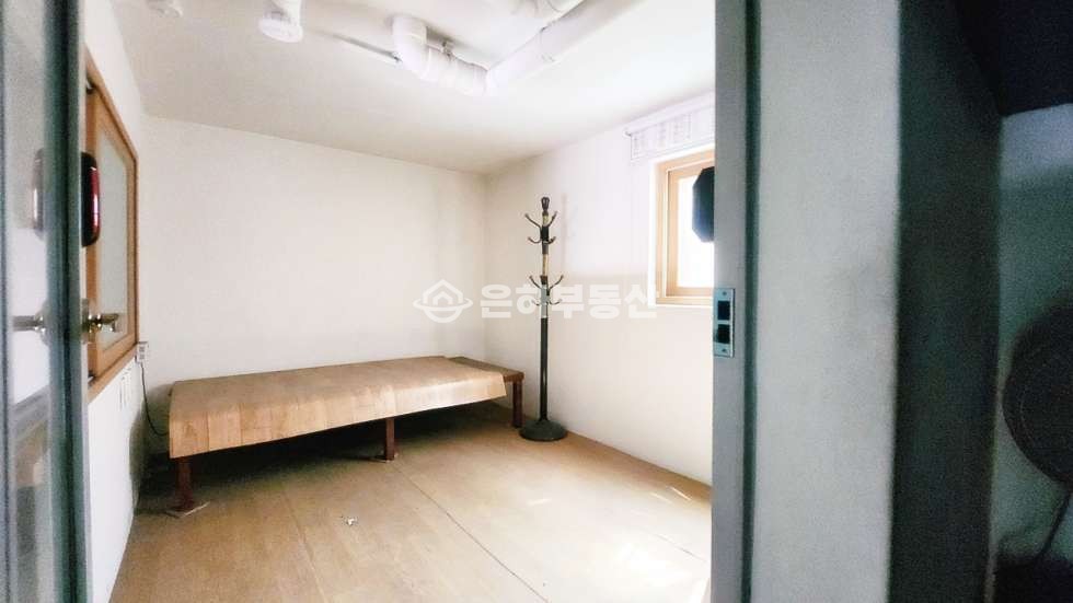 경기 용인기흥구 동백동 사진O,전용42p,1층 무권리,자동차수리점 라인, 배후수요탄탄 월세 매물번호 10230 사진 12