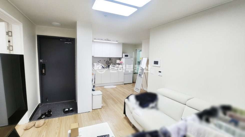경기 수원팔달구 우만동 거실있는 투룸 월세, 월드컵경기장 도보5분 월세 매물번호 10264 사진 2