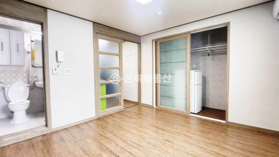 경기 수원장안구 조원동 필로티 건물 주차O, 주방분리형 원룸 풀옵션 월세 매물번호 10287 사진 1