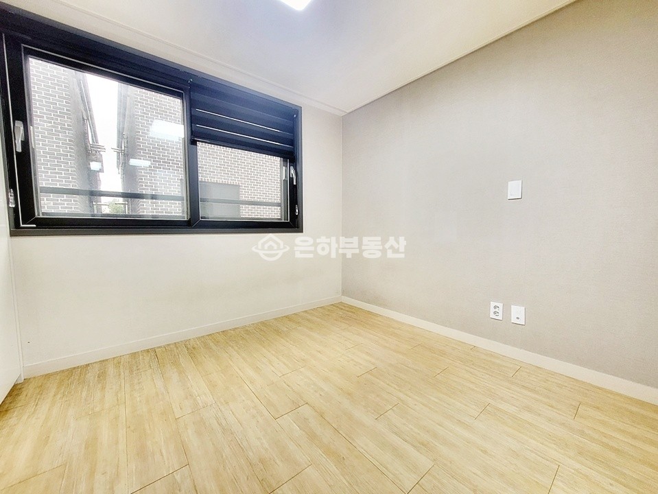 경기 수원팔달구 북수동 보증보험가입해놓은 장안문 인근 풀옵션 1.5룸 월세 매물번호 10288 사진 4