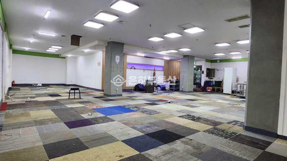 서울 서초구 서초동 교대역 도보 3분 저렴한 지하60평 무권리상가 월세 매물번호 10047 사진 11