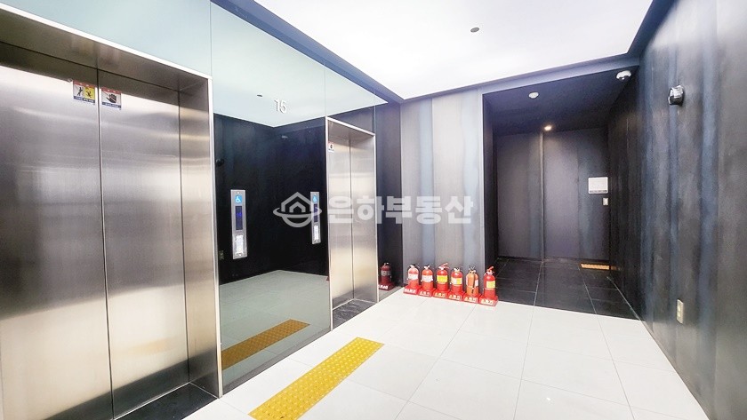 서울 강남구 역삼동 센터필드 사거리 전용91평 단독층, 스타렉스까지 주차가능한 사무실임대 월세 매물번호 10049 사진 11