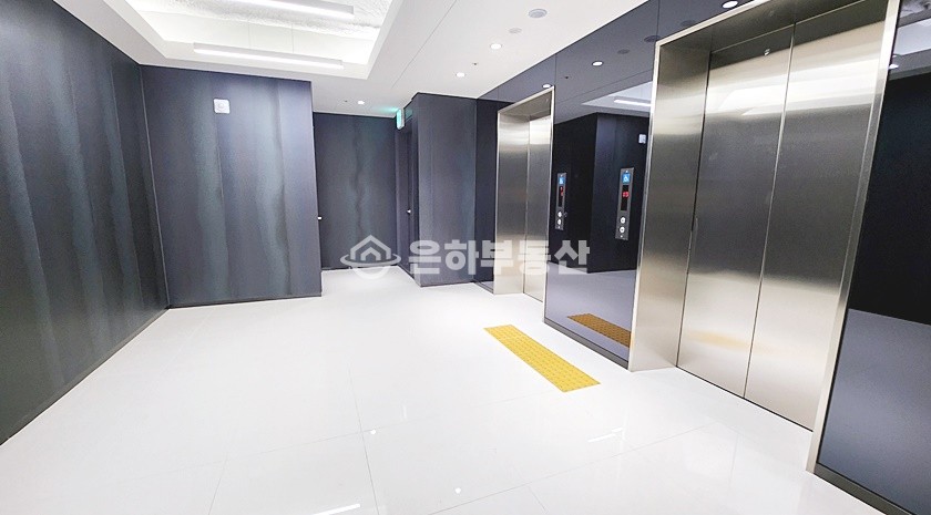 서울 강남구 역삼동 층고높은 전용96평 단독층, 스타렉스까지 주차가능한 사무실임대 월세 매물번호 10050 사진 11