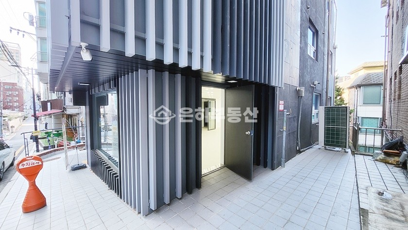 서울 강남구 논현동 언주역, 신논현역 도보 가능 무권리 주차가능 월세 매물번호 10063 사진 2
