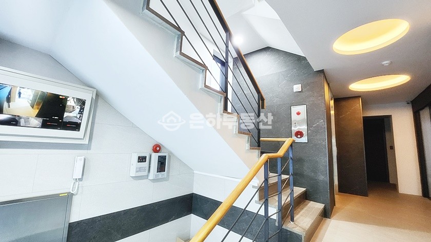 서울 강남구 논현동 언주역, 신논현역 도보 가능 무권리 주차가능 월세 매물번호 10063 사진 8