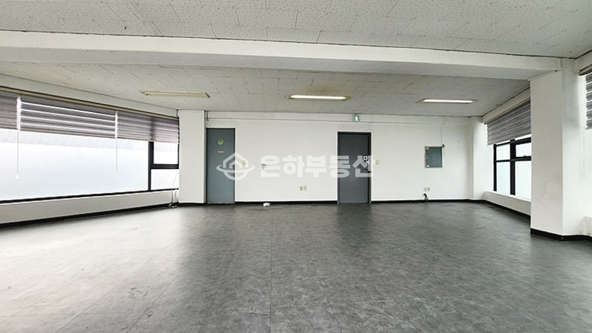 경기 수원장안구 율전동 전용 약 20p, 성균관대역 도보10분 가능 사무실 월세 매물번호 10068 사진 3