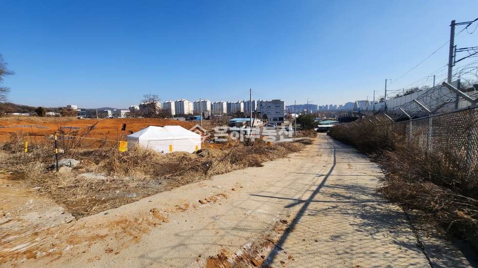 경기 화성만세구 향남읍 제암리 5월준공예정 공장창고 매매, 39번국도, 서해선라인 노출가능 매매 매물번호 10072 사진 5