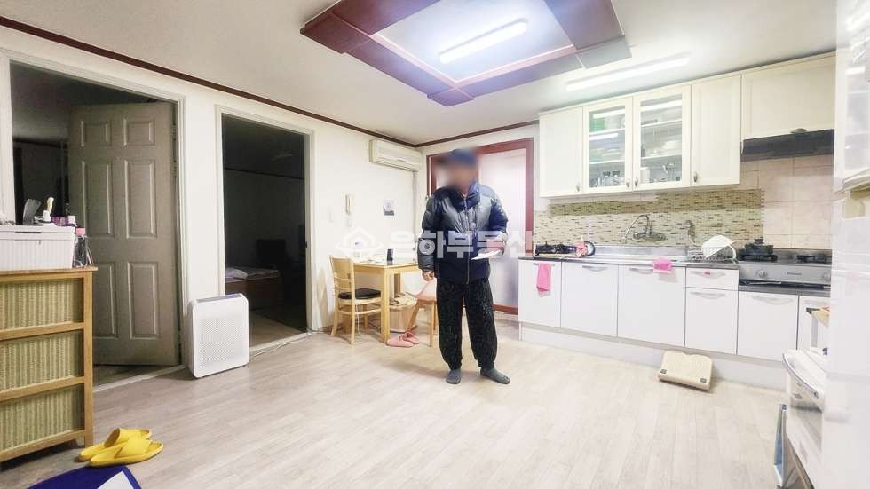 경기 수원장안구 조원동 약 12p, LH가능, 4월입주, 안방넓은 투룸 전세 전세 매물번호 10104 사진 3