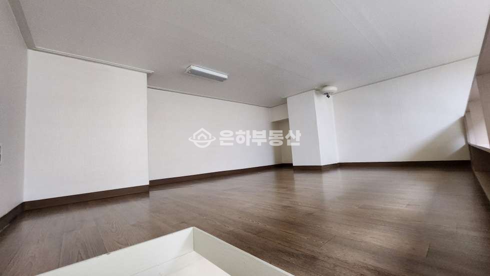 경기 군포시 부곡동 즉시 입주가능한 풀옵션 복층형 2룸오피스텔 월세 매물번호 10153 사진 10